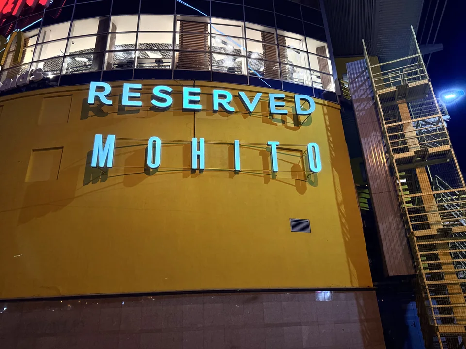 RESERVED: Illuminated letters, technical drawings and installation